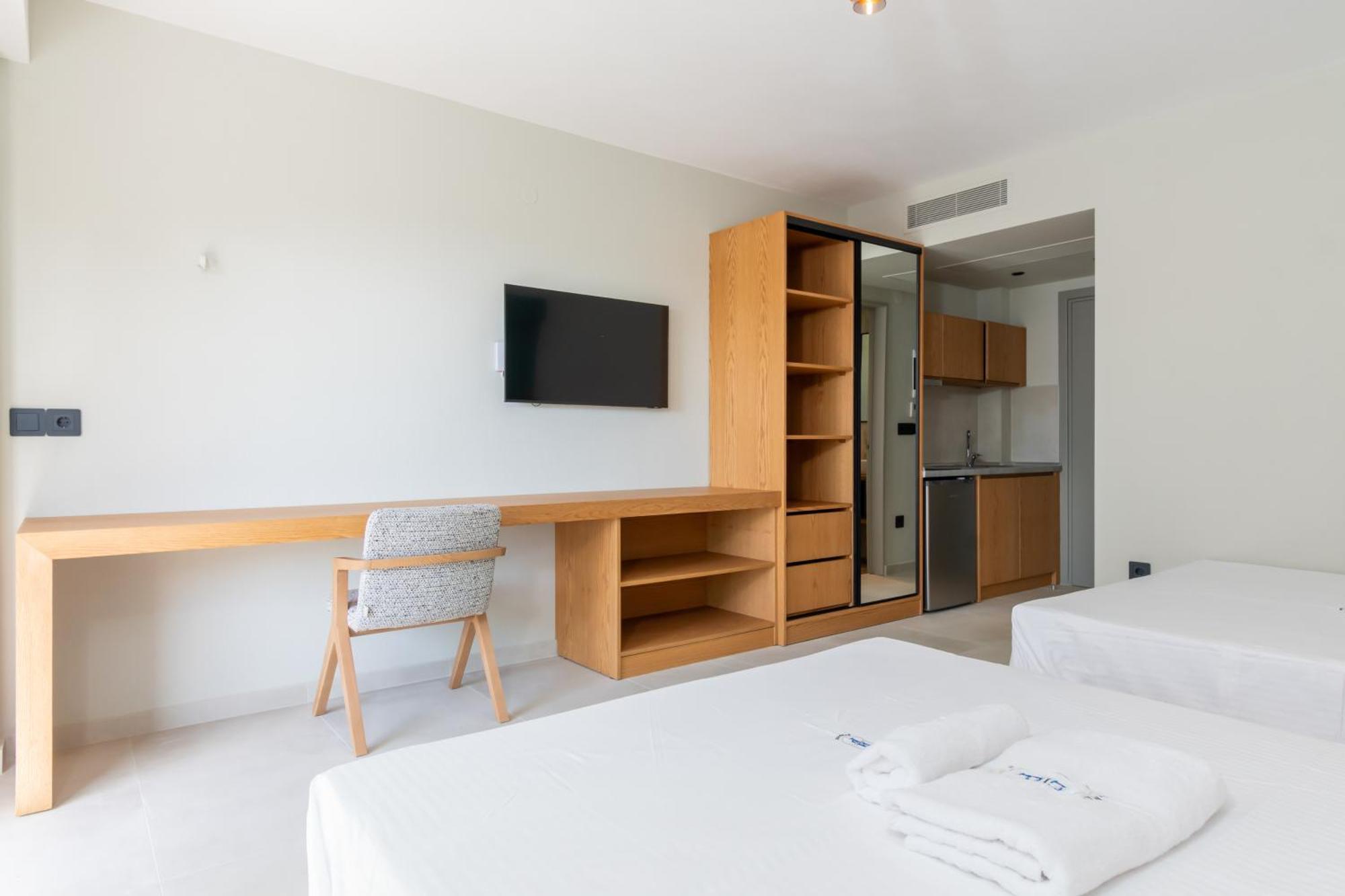 Hp Family Suites Néos Marmarás Quarto foto